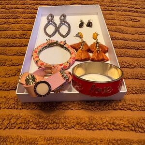 Assorted Women’s Bracelet and Earring Set in Red, Pink and Gold/Brown